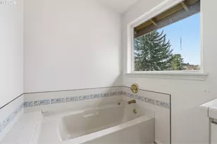 3752 Kevington Ave, Eugene, OR 97405 - Photo 27