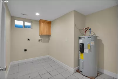 14109 SE Ellis St, Portland, OR 97236 - Photo 37