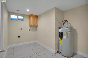 14109 SE Ellis St, Portland, OR 97236 - Photo 37