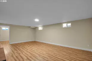 14109 SE Ellis St, Portland, OR 97236 - Photo 33