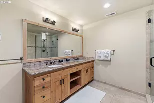 31206 E Collins Lake Rd, Government Camp, OR 97028 - Photo 19
