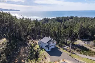 201 Highland Dr, Tillamook, OR 97141 - Photo 45