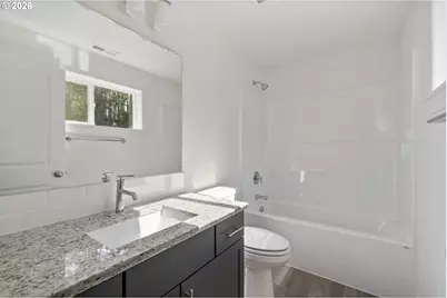 201 Highland Dr, Tillamook, OR 97141 - Photo 39