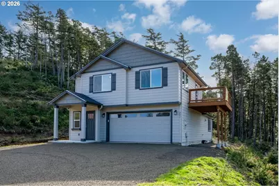 201 Highland Dr, Tillamook, OR 97141 - Photo 5