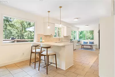 17375 Alpine Way, Lake Oswego, OR 97034 - Photo 11