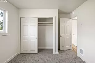 114 E 3rd St, Lowell, OR 97452 - Photo 13