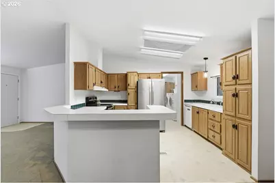 10400 SE Cook Ct #166, Milwaukie, OR 97222 - Photo 11