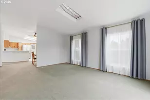 10400 SE Cook Ct, Milwaukie, OR 97222 - Photo 17