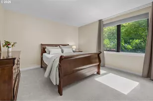 2351 NW Westover Rd, Portland, OR 97210 - Photo 19