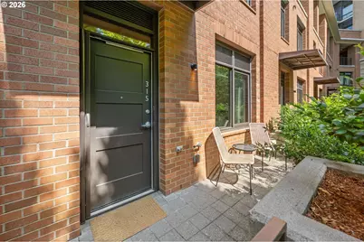 2351 NW Westover Rd #315, Portland, OR 97210 - Photo 3
