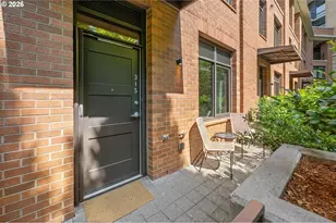 2351 NW Westover Rd, Portland, OR 97210 - Photo 3