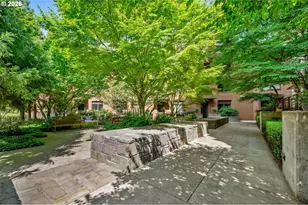 2351 NW Westover Rd, Portland, OR 97210 - Photo 27