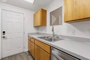 1189 NW Lanaias Way, Roseburg, OR 97471 - Photo 21