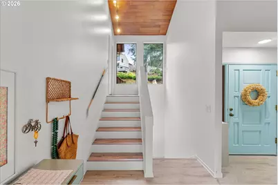 17821 Sundown Ct, Lake Oswego, OR 97034 - Photo 7