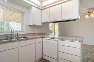 310 NW Lost Ln, Winston, OR 97496 - Photo 15