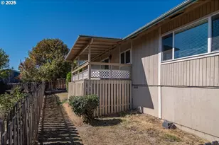 310 NW Lost Ln, Winston, OR 97496 - Photo 43