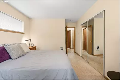 8351 N Bank St, Portland, OR 97203 - Photo 11