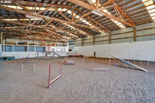 85131 Cloverdale Rd, Creswell, OR 97426 - Photo 21