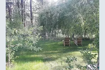 133 E Black Crater Ave, Sisters, OR 97759 - Photo 11