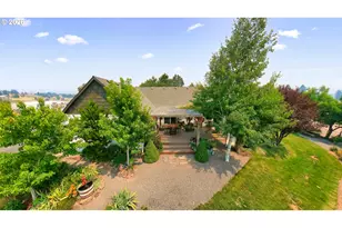 998 NE Brown Dr, Madras, OR 97741 - Photo 9