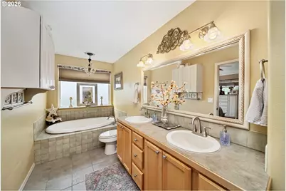998 NE Brown Dr, Madras, OR 97741 - Photo 21