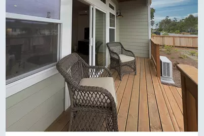 1573 37th St, Florence, OR 97439 - Photo 15