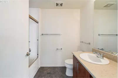 1125 NW 9th Ave #302, Portland, OR 97209 - Photo 15
