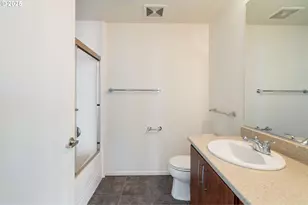 1125 NW 9th Ave, Portland, OR 97209 - Photo 15