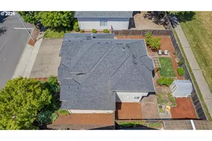565 NE Lenox St, Hillsboro, OR 97124 - Photo 43