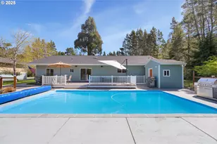 55654 Prosper Jct Rd, Bandon, OR 97411 - Photo 11