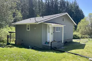 54825 Robinson Rd, Coquille, OR 97423 - Photo 13