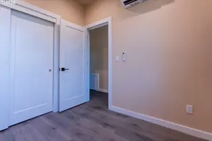 5122 SE 66th Ave, Portland, OR 97206 - Photo 7