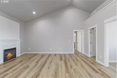 664 Brooks Loop, Sutherlin, OR 97479 - Photo 17