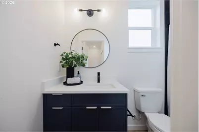 5587 NE 7th Ave, Portland, OR 97211 - Photo 13