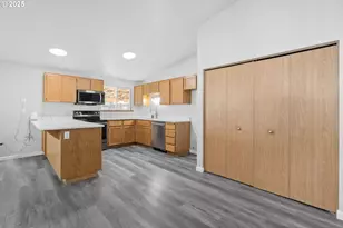 15711 Deedon Ln, La Pine, OR 97739 - Photo 7