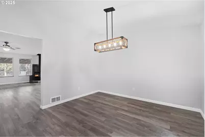 15711 Deedon Ln, La Pine, OR 97739 - Photo 9