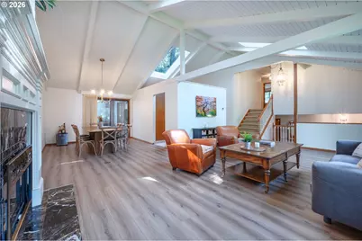 2040 Dogwood Dr, Eugene, OR 97405 - Photo 9