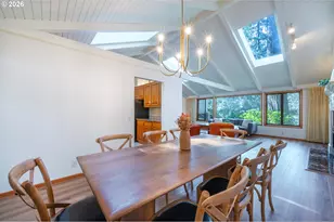 2040 Dogwood Dr, Eugene, OR 97405 - Photo 11