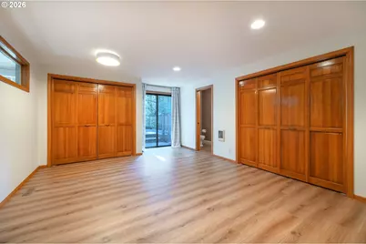 2040 Dogwood Dr, Eugene, OR 97405 - Photo 33