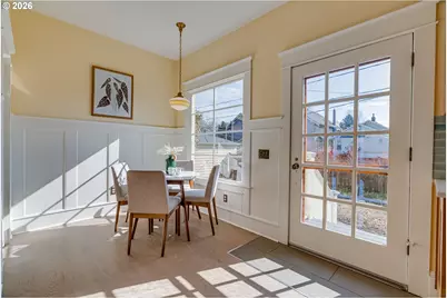 2104 SE Elliott Ave, Portland, OR 97214 - Photo 15