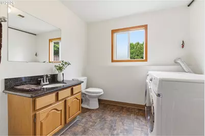 12073 SE 116th Ct, Happy Valley, OR 97086 - Photo 35