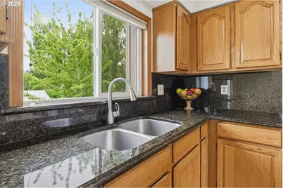 12073 SE 116th Ct, Happy Valley, OR 97086 - Photo 17