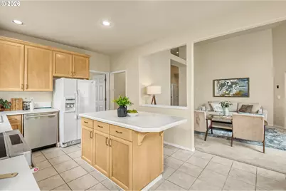 8891 SW Iowa Dr, Tualatin, OR 97062 - Photo 13