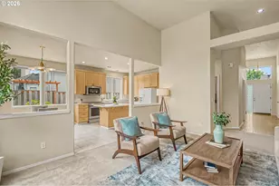 8891 SW Iowa Dr, Tualatin, OR 97062 - Photo 17