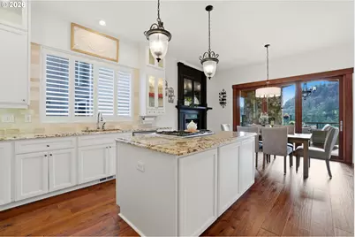 1465 Willamette Falls Dr, West Linn, OR 97068 - Photo 17