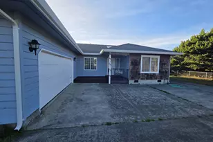 31205 I St, Ocean Park, WA 98640 - Photo 1