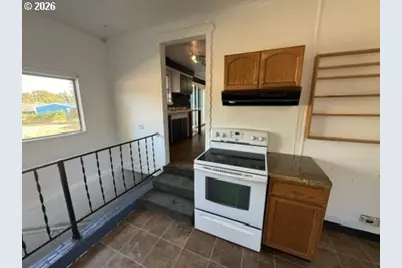 1902 SE 151st Ave, Portland, OR 97233 - Photo 13