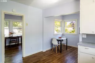 7034 N Fenwick Ave, Portland, OR 97217 - Photo 7