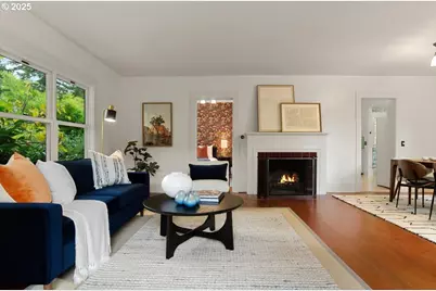 8342 SW 41st Ave, Portland, OR 97219 - Photo 7