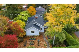 8342 SW 41st Ave, Portland, OR 97219 - Photo 3